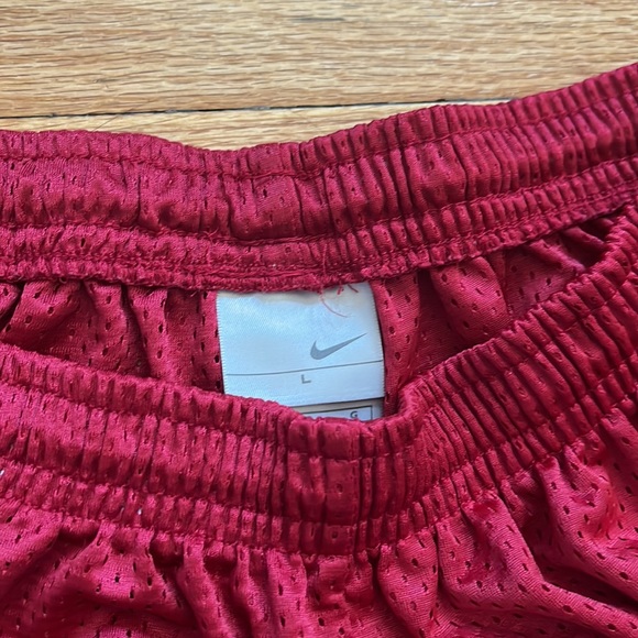 Vintage Nike Basketball Shorts / Large / London Ontario Basketball - Picture 4 of 7